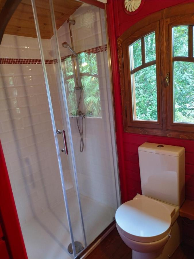 Les Roulottes Vesta Villa Léognan Dış mekan fotoğraf